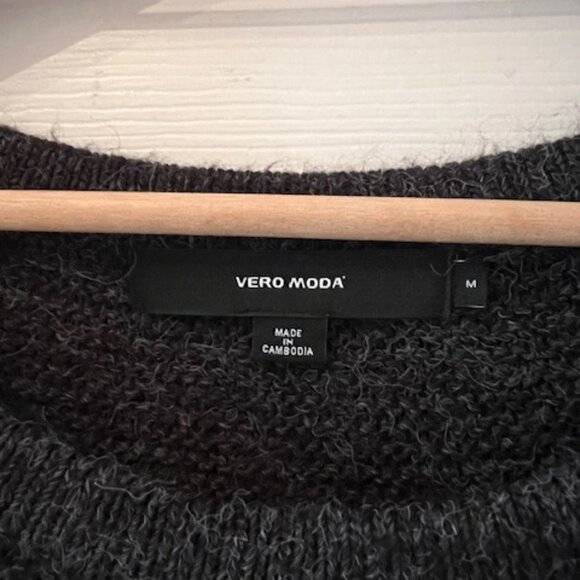 Vero Moda Mohair-style Dark Grey Sweater - Picture 6 of 15